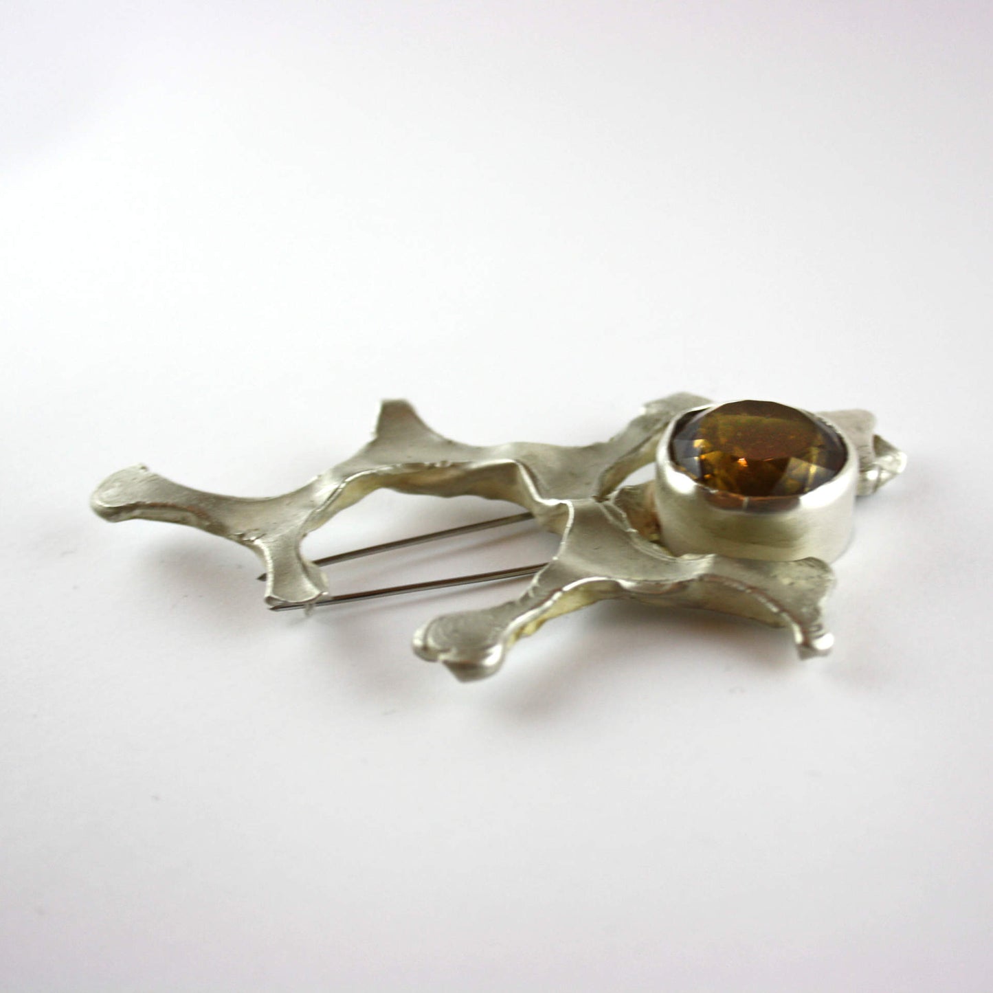 Brooch 925 silver with citrine