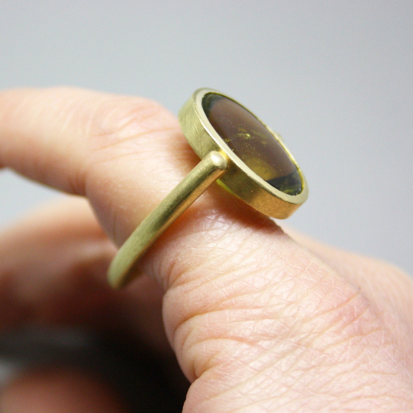 Ring 750 gold with tourmaline size. 51