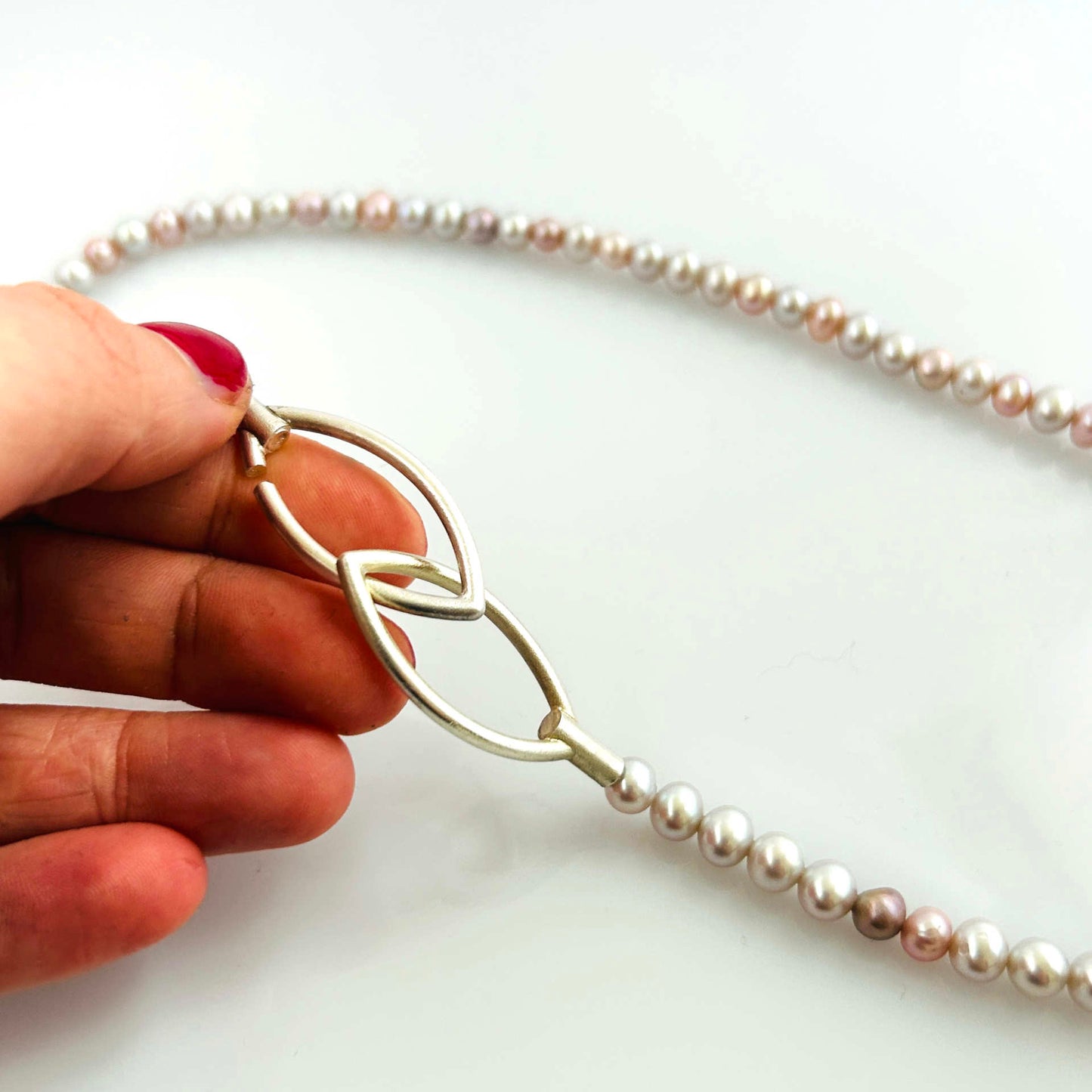 Halskette graue Süßwasserperlen 925-Silber