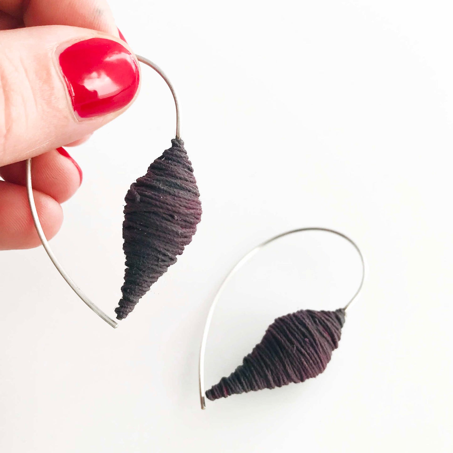 Textile earrings 925 silver hangers wrapped in dark red yarn and synthetic resin